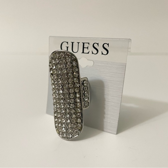 Guess Long Silver Tone Rhinestone Statement Ring Size 8 - Picture 4 of 12